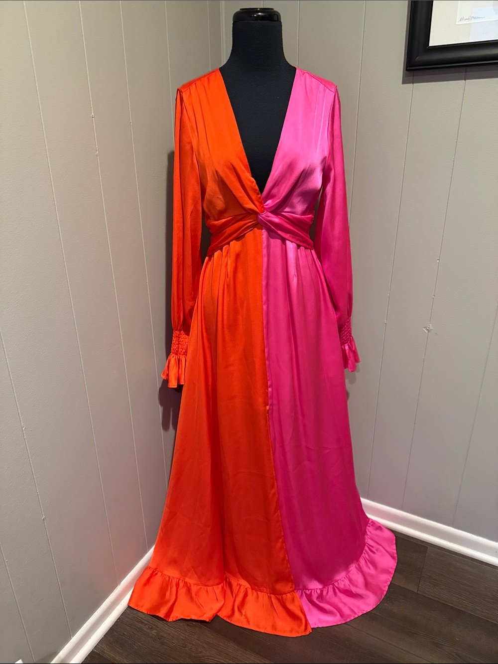 E L'ATISTE Women’s Small Two-Tone Pink and Orange Twist-Front Maxi Dress
